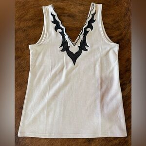 Stylish White Tank Top with Black Mesh Western Stitching